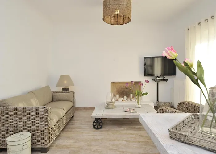 Chrysalis Nature 3 アパート パロス島